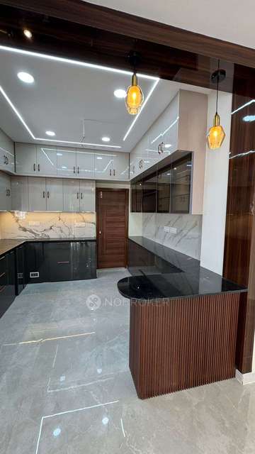 3 BHK Flat In Shikara Abode For Sale  In Peerancheruvu
