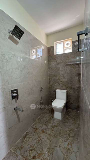 3 BHK Flat In Shikara Abode For Sale  In Peerancheruvu