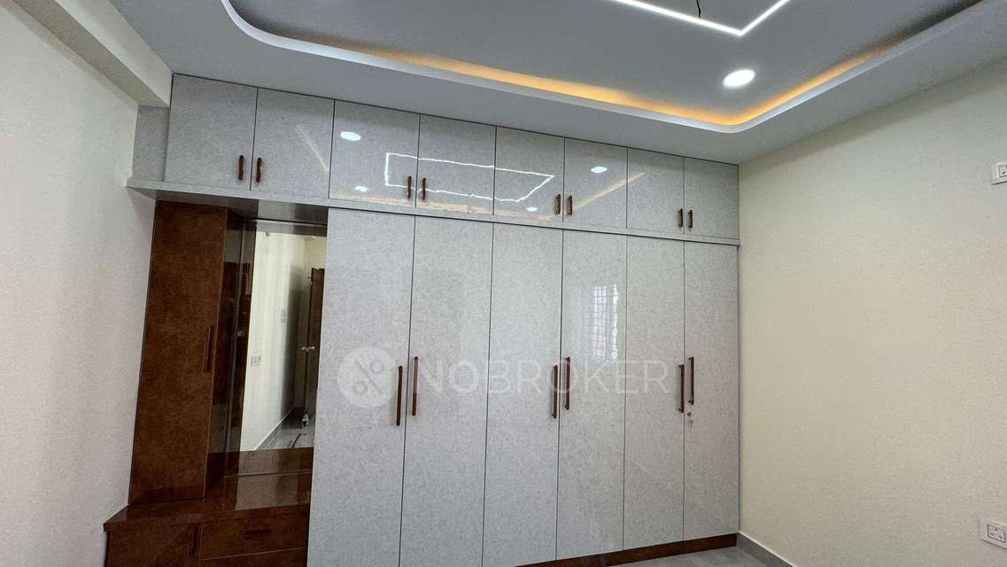 3 BHK Flat In Shikara Abode For Sale  In Peerancheruvu