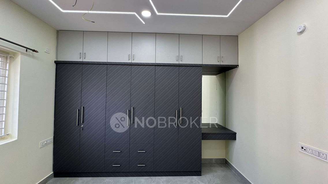 3 BHK Flat In Shikara Abode For Sale  In Peerancheruvu