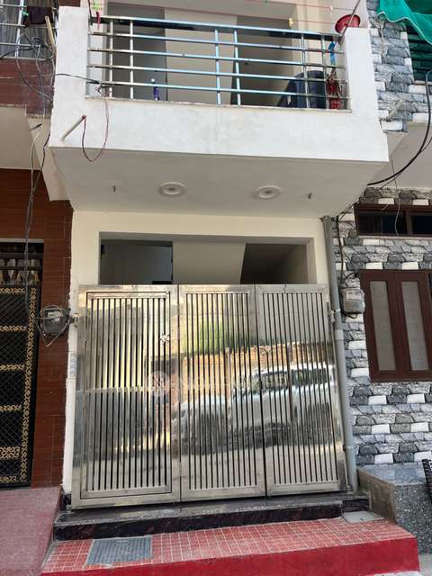 1 BHK House for Rent  In Sector 11