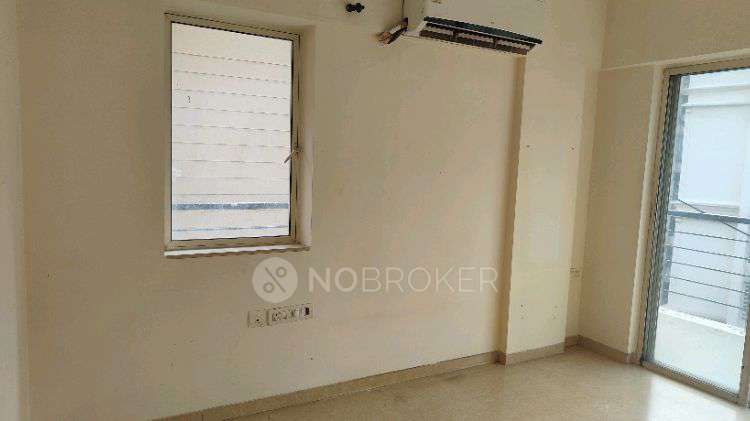 1 BHK Flat In Fine Aura For Sale  In Andheri East