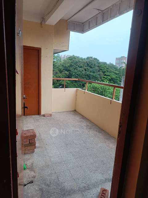 2 BHK Flat In Kailash Darshan For Sale  In Petrol Bunk