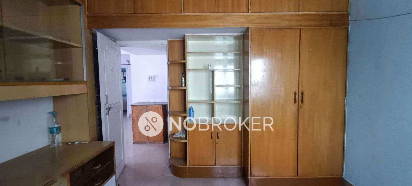 2 BHK Flat In Ananad Apartment  For Sale  In Padmanabhanagar