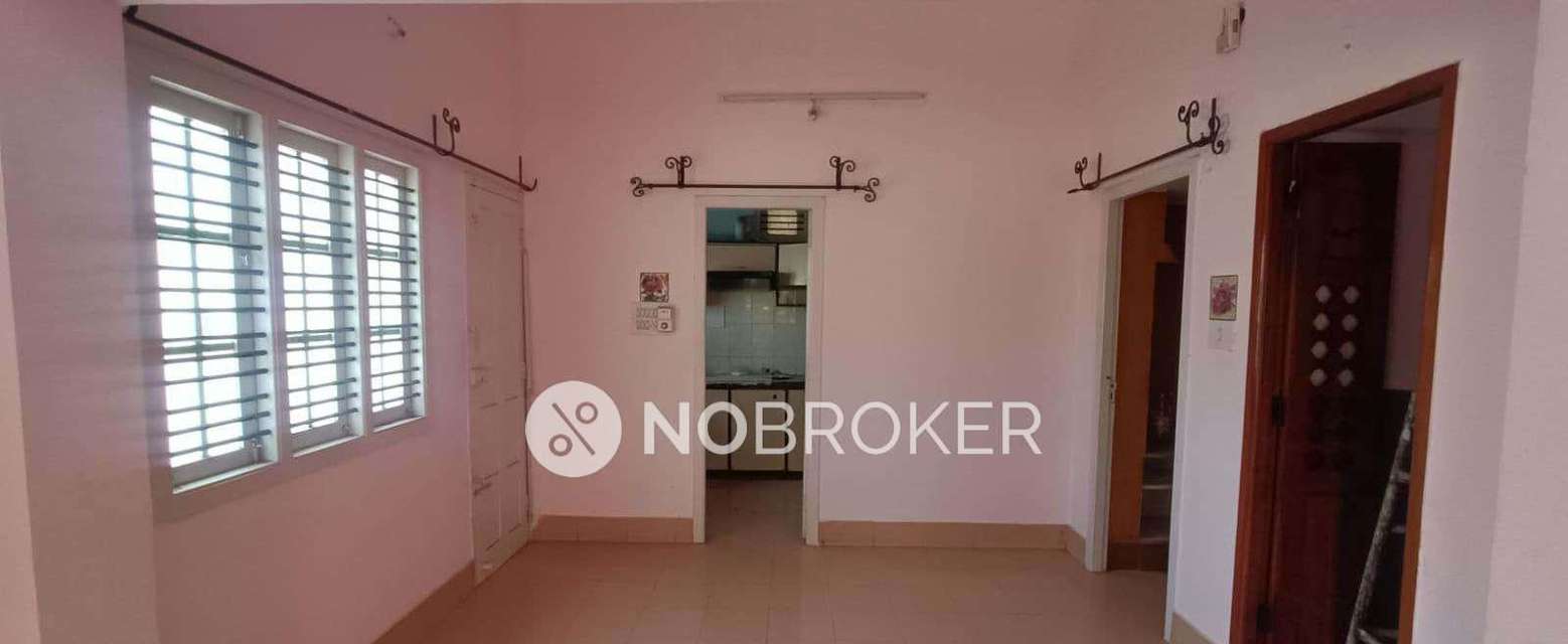 2 BHK Flat In Ananad Apartment  For Sale  In Padmanabhanagar