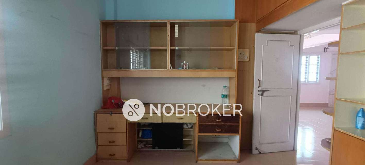 2 BHK Flat In Ananad Apartment  For Sale  In Padmanabhanagar