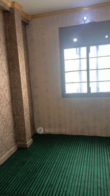 2 BHK Flat In Kucha Pandit For Sale  In Lal Kuan