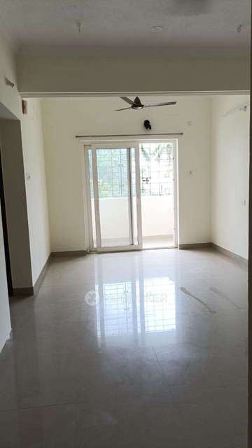 2 BHK Flat In Apartment For Sale  In New Perungalathur