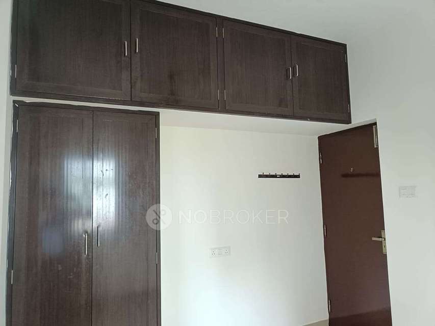 2 BHK Flat In Apartment For Sale  In New Perungalathur