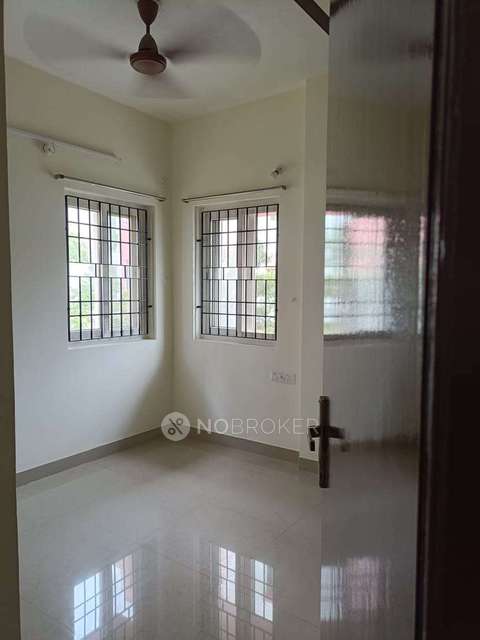2 BHK Flat In Apartment For Sale  In New Perungalathur