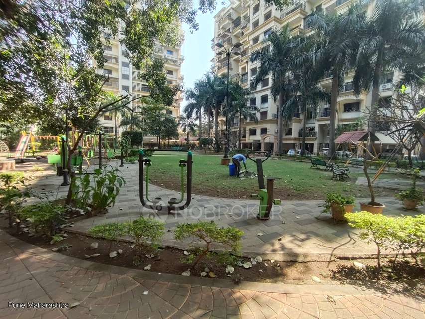 4 BHK Flat In Silver Oak, Green Valley For Sale  In Wanowrie