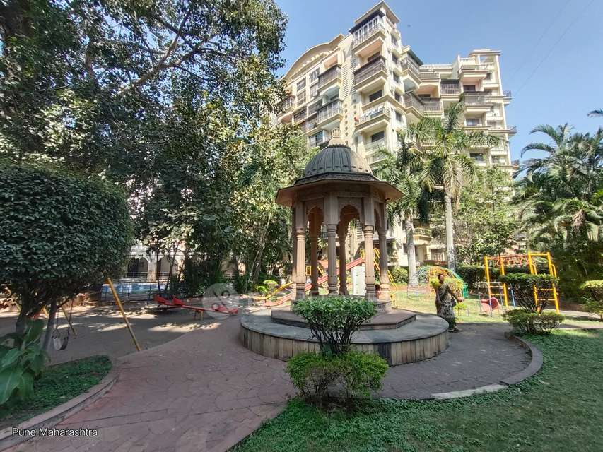 4 BHK Flat In Silver Oak, Green Valley For Sale  In Wanowrie