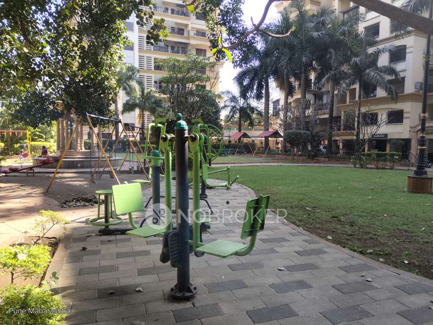 4 BHK Flat In Silver Oak, Green Valley For Sale  In Wanowrie