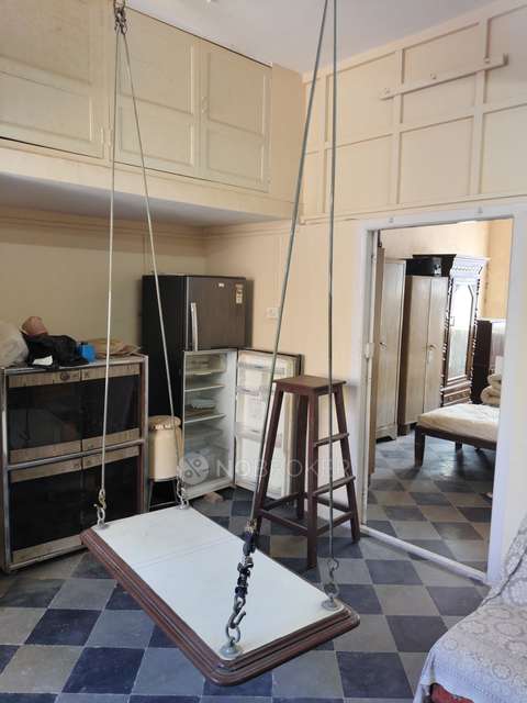 2 BHK Flat In Sharda Sadan  For Sale  In Fort 