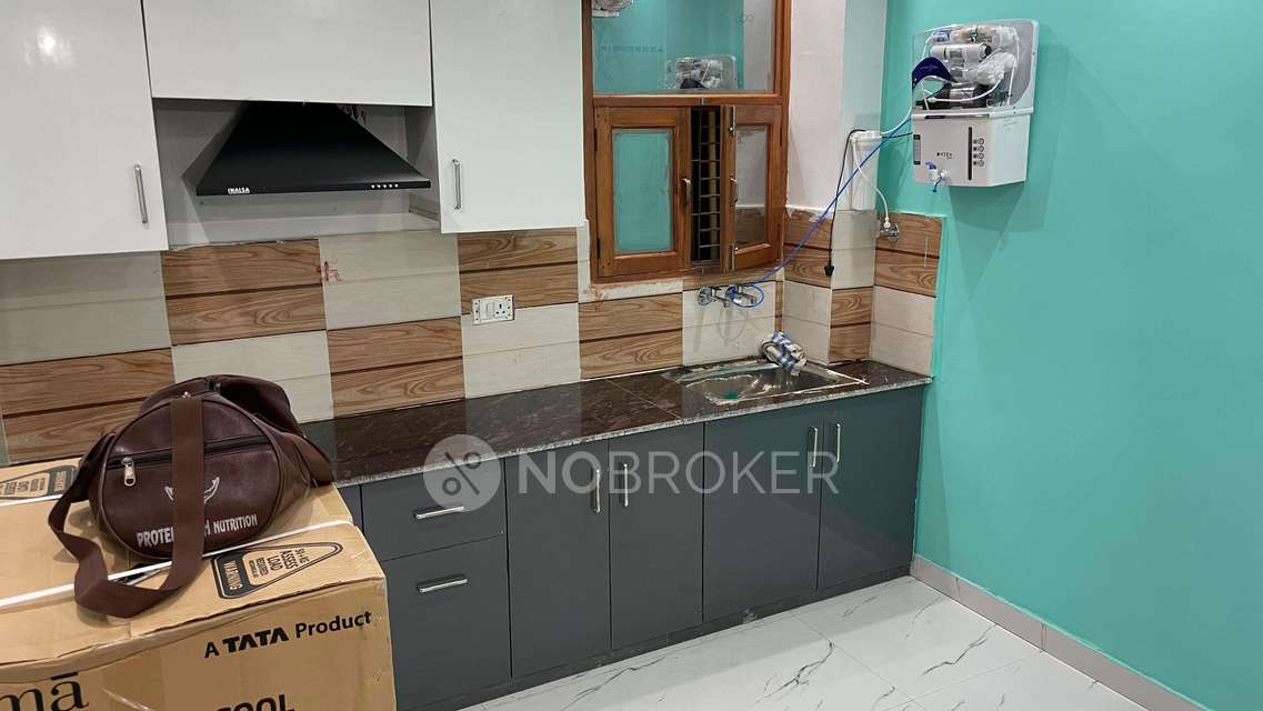 1 BHK Flat for Rent  In Sector 49