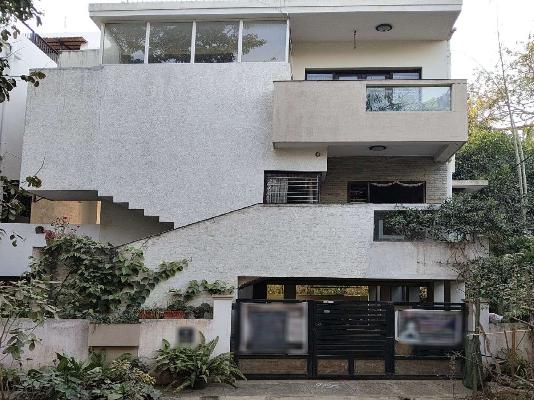 4 BHK Flat In Standalone Building  For Sale  In Vajarahalli