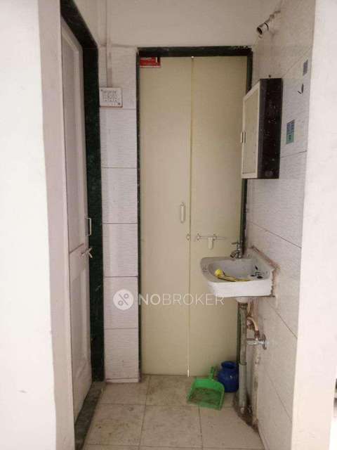 2 BHK Flat In Ashirwad Society For Sale  In Anand Nagar