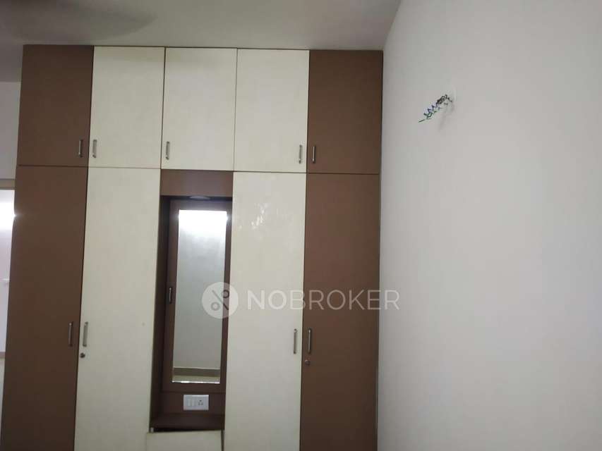 2 BHK Flat In Radiance Shine For Sale  In  Old Mahabalipuram Road Chennai, Chennai
