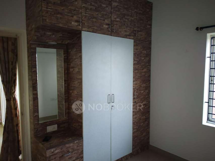 2 BHK Flat In Radiance Shine For Sale  In  Old Mahabalipuram Road Chennai, Chennai