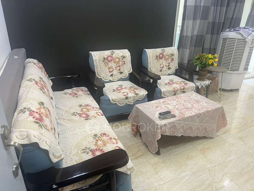 1 RK Flat In Town White Orchid for Rent  In Chipyana Khurd Urf