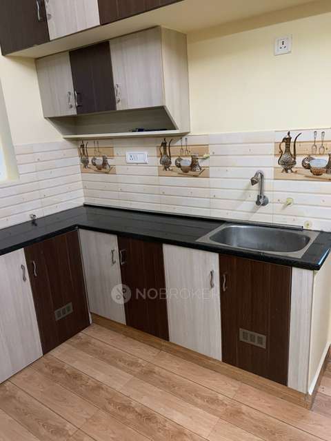 2 BHK Flat In Standalone for Rent  In Valasaravakkam