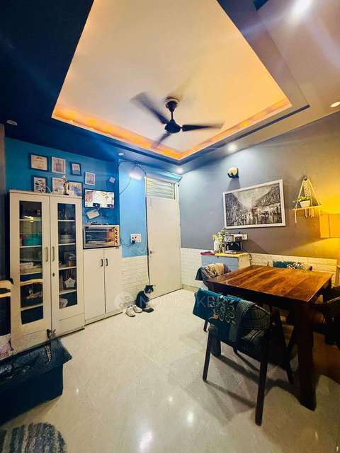 3 BHK Flat In Standalone Building  For Sale  In Bharat Vihar