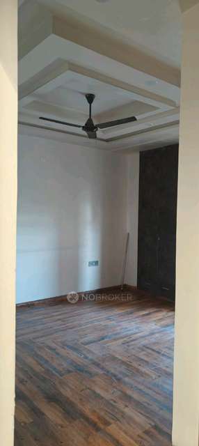 3 BHK Flat for Rent  In Spring Field Colony, Sector 31