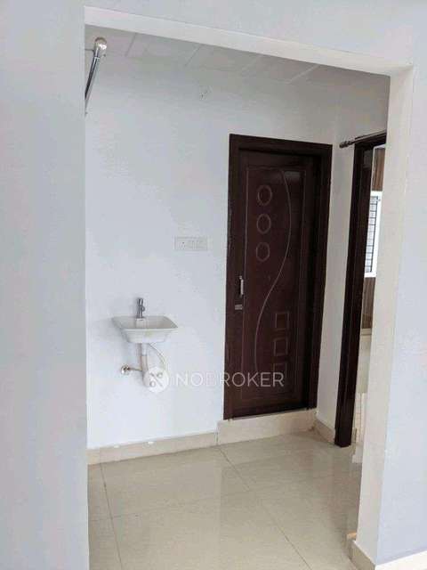 3 BHK Flat In Sridevi Nilayam For Sale  In Kondapur