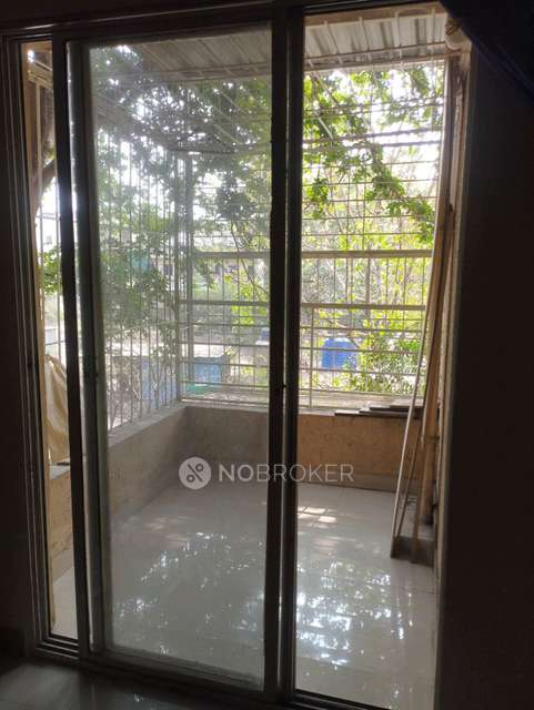 2 BHK Flat In Mayaca Classic B Wing Housing Society For Sale  In Savatamali Temple