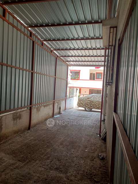 Godown/Warehouse in 8 To 80 Park, Pune for Rent 