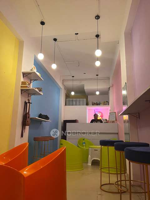 Shop in The Juicy Gossip, Mumbai for Rent 