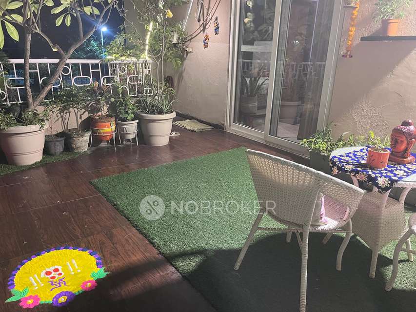 4 BHK Flat In Lords Apartment For Sale  In Sector 19