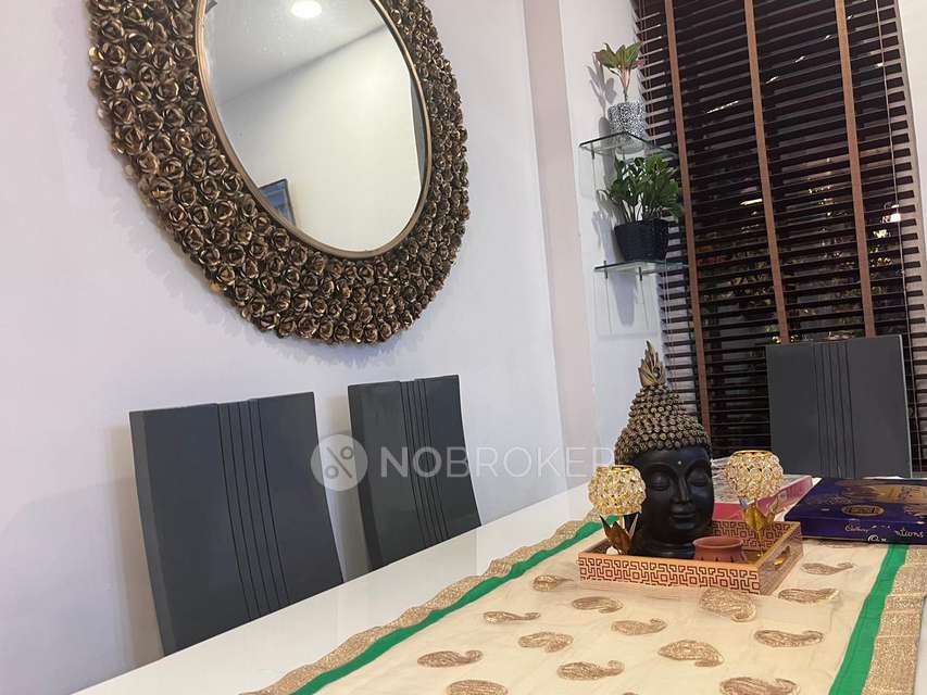 4 BHK Flat In Lords Apartment For Sale  In Sector 19