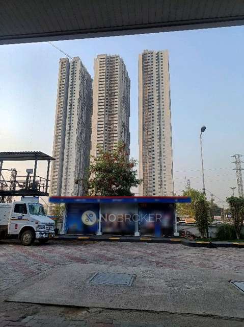 3 BHK Flat In Candeur Crescent,  For Sale  In Lingampally