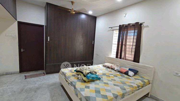 PG for Girls in Kuppusamy Illam