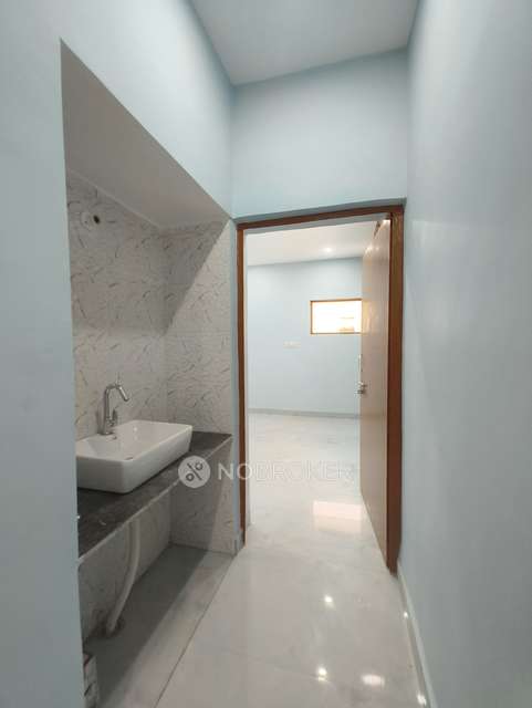 3 BHK Flat In Dda Apartment For Sale  In Janakpuri