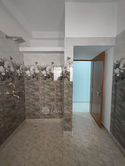 3 BHK Flat In Dda Apartment For Sale  In Janakpuri