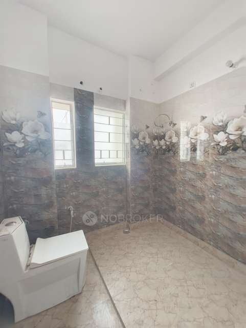 3 BHK Flat In Dda Apartment For Sale  In Janakpuri