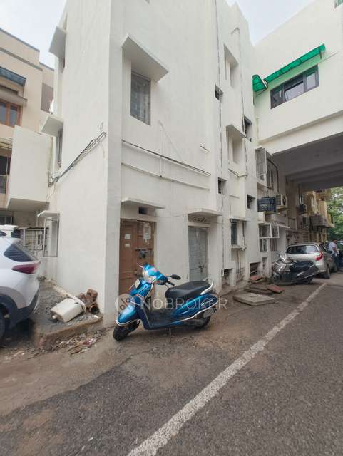 3 BHK Flat In Dda Apartment For Sale  In Janakpuri