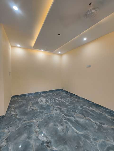3 BHK Flat In Dda Apartment For Sale  In Janakpuri