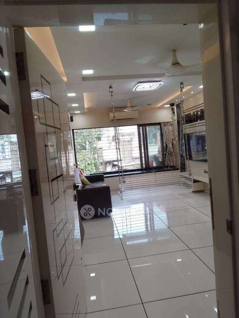 2 BHK Flat In Varsha Olive Hsg For Sale  In 412, Navpada, Vile Parle East, Vile Parle, Mumbai, Maharashtra 400047, India