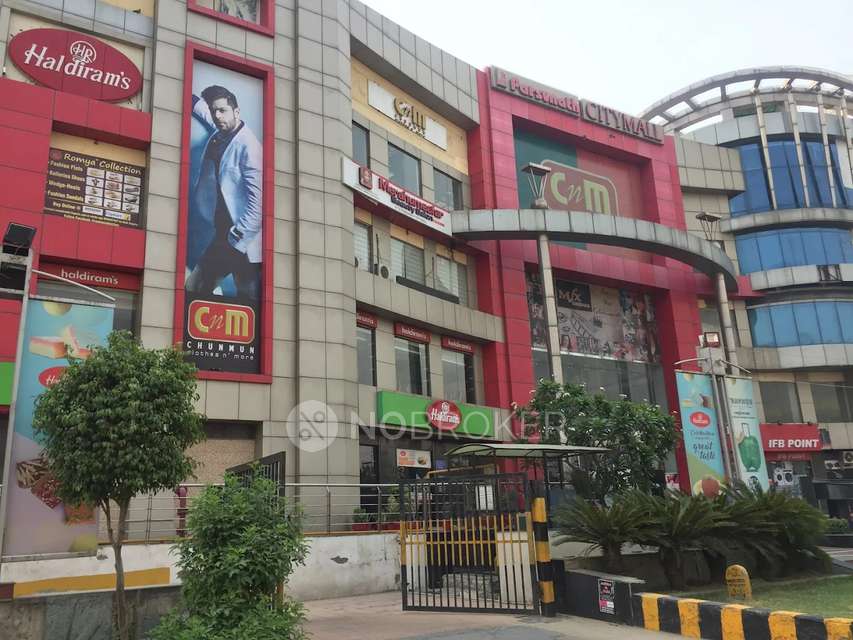 Shop in Sector 12, Faridabad for sale 