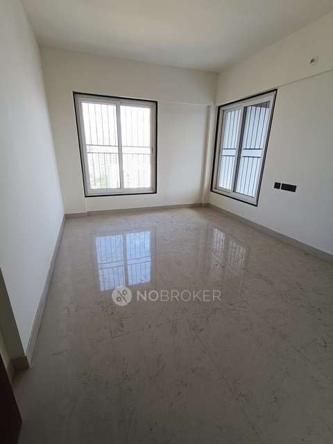 4 BHK Flat In Omega Paradise For Sale  In Wakad