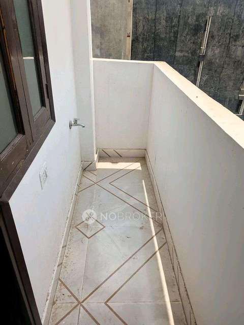 1 BHK Flat In Dlf Ankur Vihar For Sale  In Loni