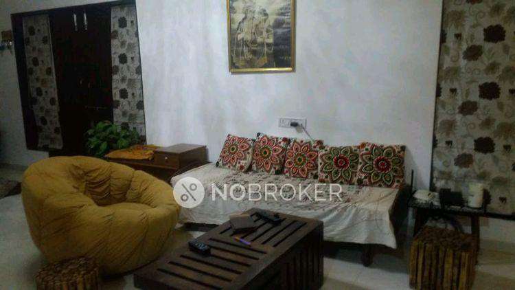 3 BHK Flat In Dmr Narayana Enclave For Sale  In New Nallakunta, Hyderabad