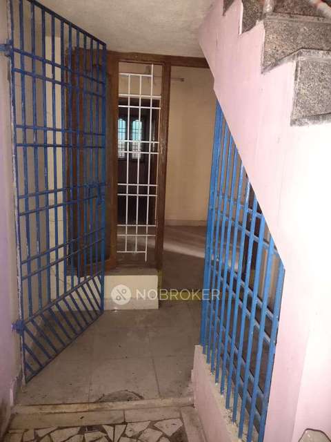 2 BHK Flat In No 5, Balagi Nagar, Anakaputhur For Sale  In Anakaputhur