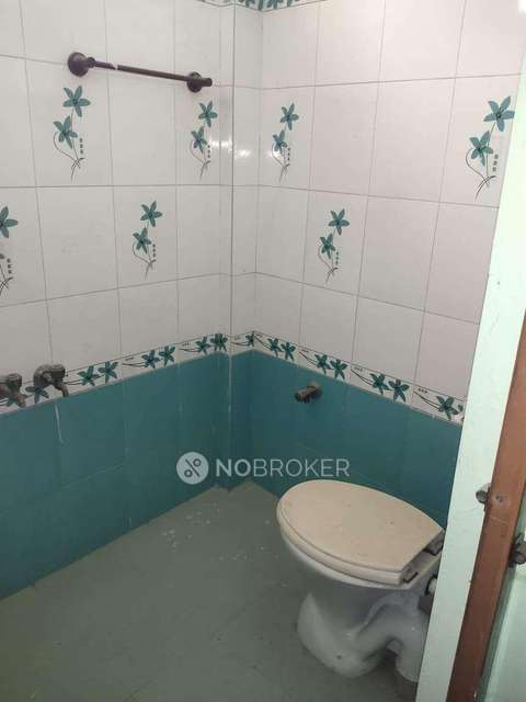 2 BHK Flat In No 5, Balagi Nagar, Anakaputhur For Sale  In Anakaputhur