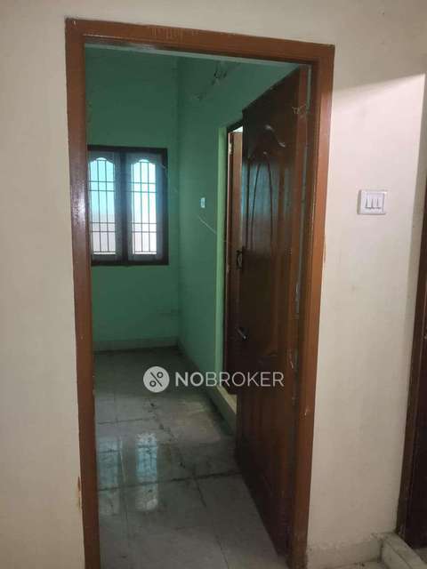 2 BHK Flat In No 5, Balagi Nagar, Anakaputhur For Sale  In Anakaputhur