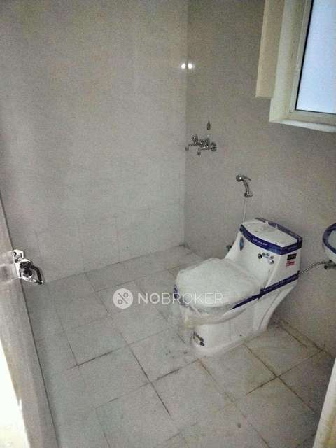 2 BHK Flat In Pyramid Elite Homes For Sale  In Sector 86