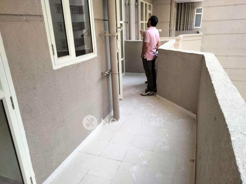 2 BHK Flat In Pyramid Elite Homes For Sale  In Sector 86